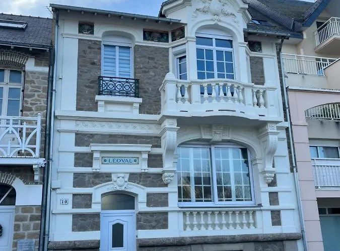 Léoval Sur Le Port Du Pouliguen Villa